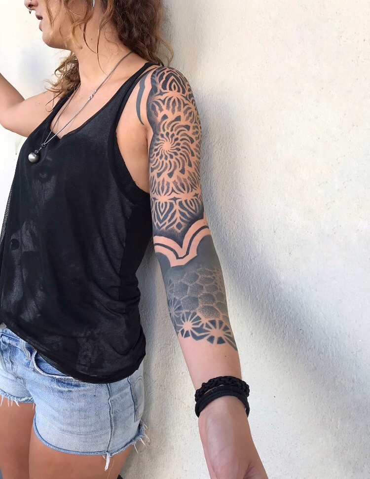 tatuaje-geometrico-en-pamplona15