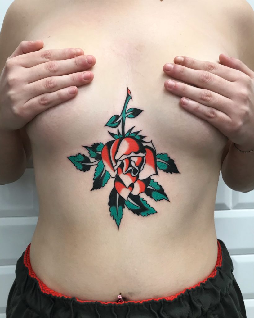 tattoo-tradicional-pamplona-rosa
